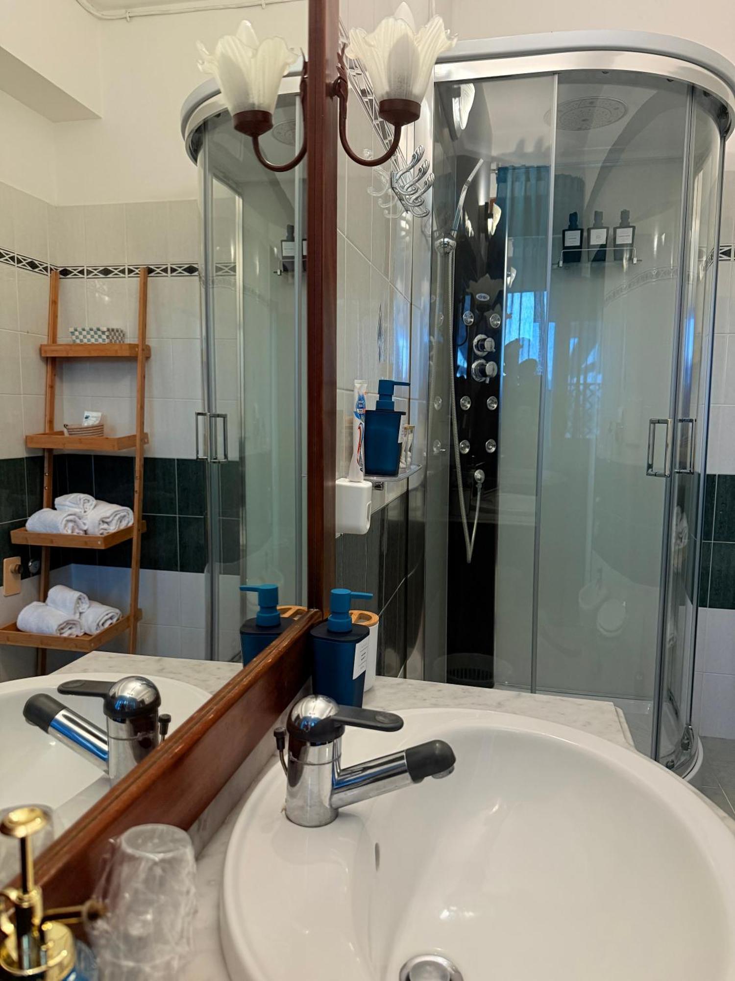 Palm House Bed & Breakfast Lamezia Terme Bagian luar foto